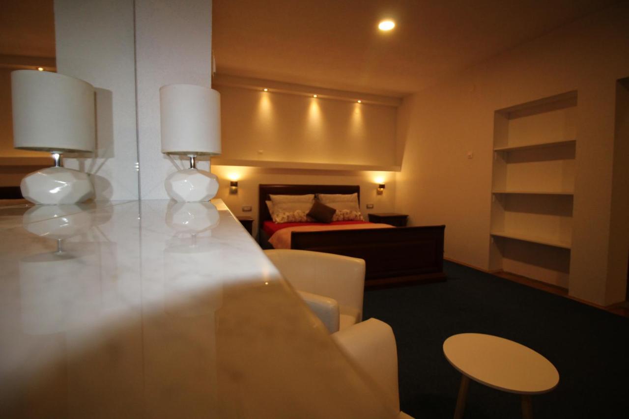 Apartment City Centre Free Parking 1&2 Floor มาคาร์สกา ภายนอก รูปภาพ