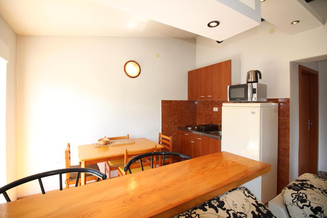 Apartment City Centre Free Parking 1&2 Floor มาคาร์สกา ภายนอก รูปภาพ